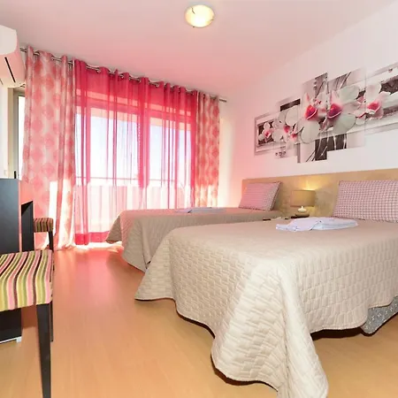 Ruby Red & Atlantic Blue In Oceano Atlantico Appartement Portimão