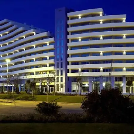 Ruby Red & Atlantic Blue In Oceano Atlantico * פורטימאו