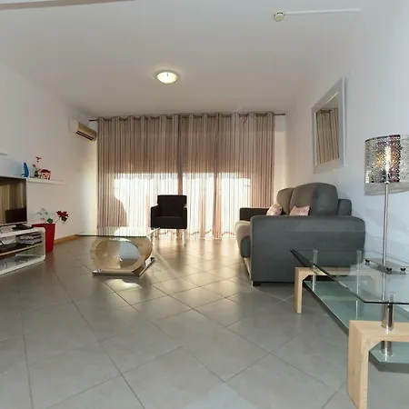 Ruby Red & Atlantic Blue In Oceano Atlantico דירה *